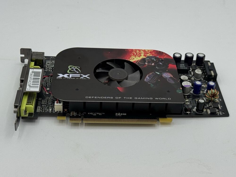 XFX GeForce 6800 XTreme 128MB DDR3 PCI-E Graphics Card Dual DVI TV Out READ DESC